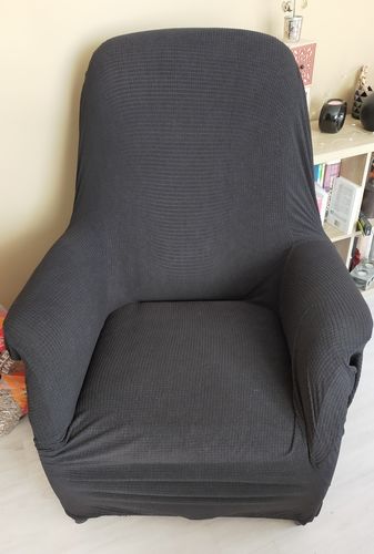 Customer photo review of Noir - Housses pour Fauteuil Bergère - 100% Imperméables et Ultra résistantes
