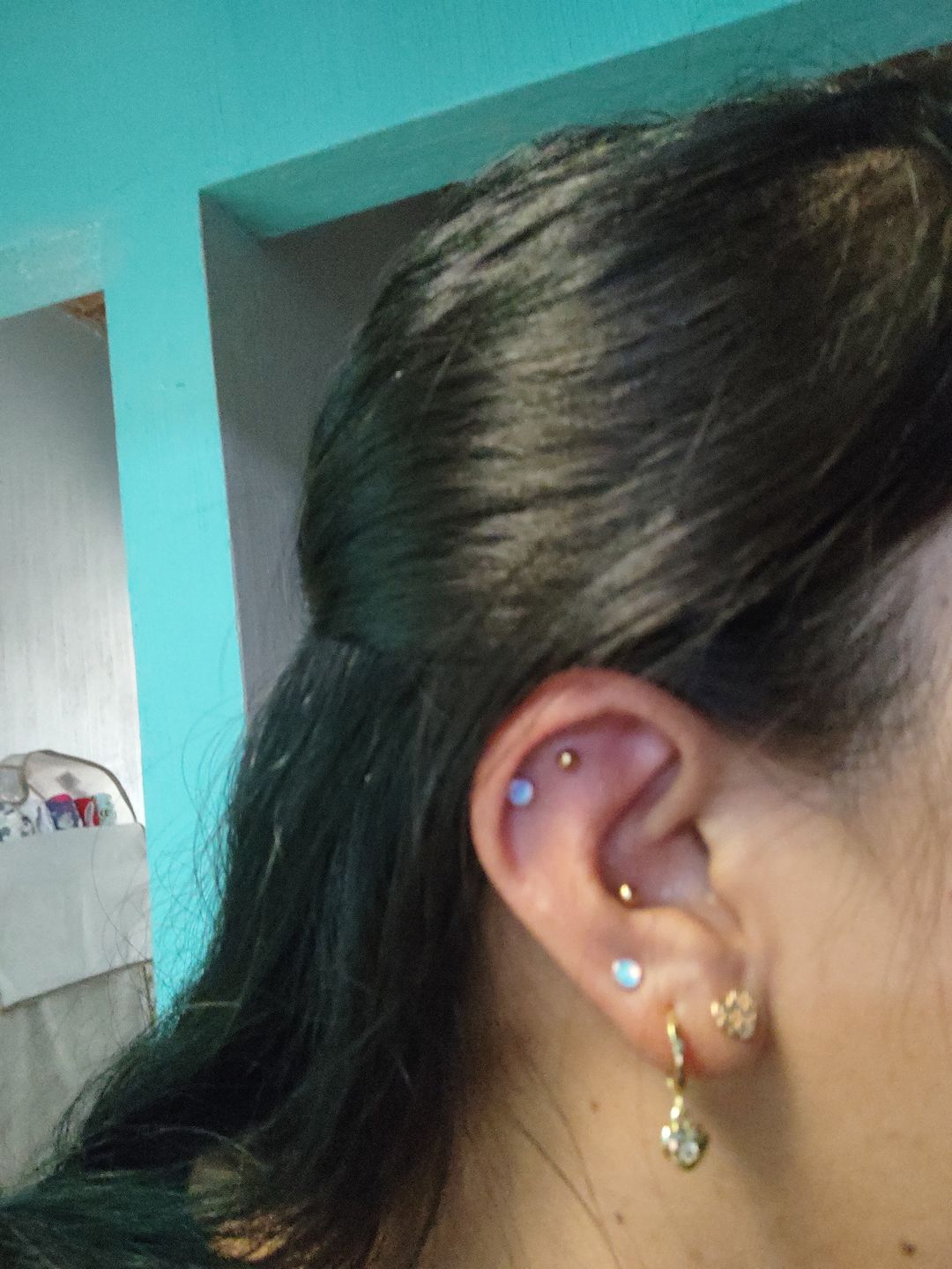 Customer photo review of Piercing Cristal Aurora