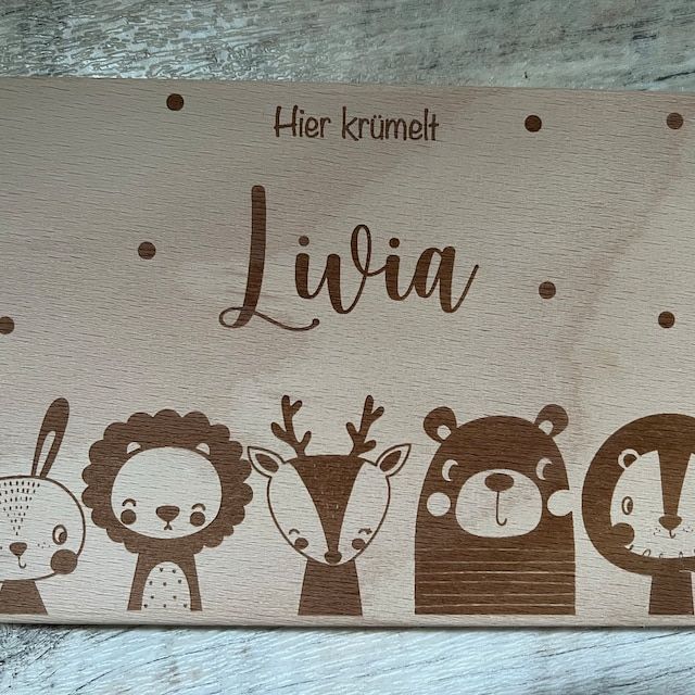 Customer photo review of Personalisiertes Frühstücksbrettchen Große Tierfamilie