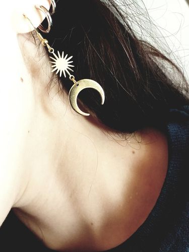 Customer photo review of Brass Moon Charms - Moon Shaped Raw Brass Pendant - Jewelry Supplies - 17.4x1mm - PP1189