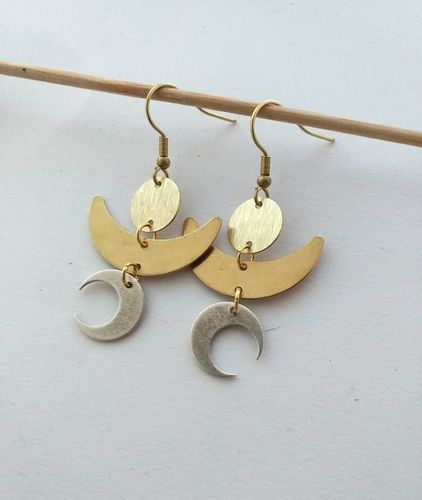 Customer photo review of Personalized stamping blank - Brass Triangle Charms - Triangle Shaped Raw Brass Pedants With 1 Hole  - 20x18x0,98mm - PP1800