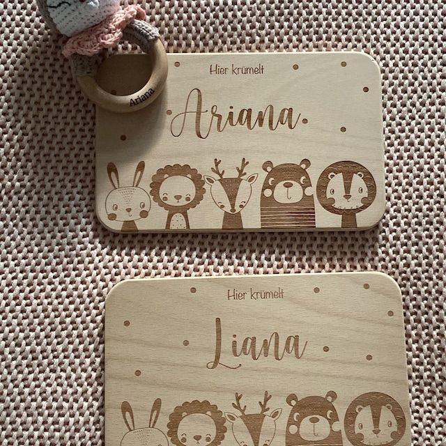 Customer photo review of Personalisiertes Frühstücksbrettchen Große Tierfamilie