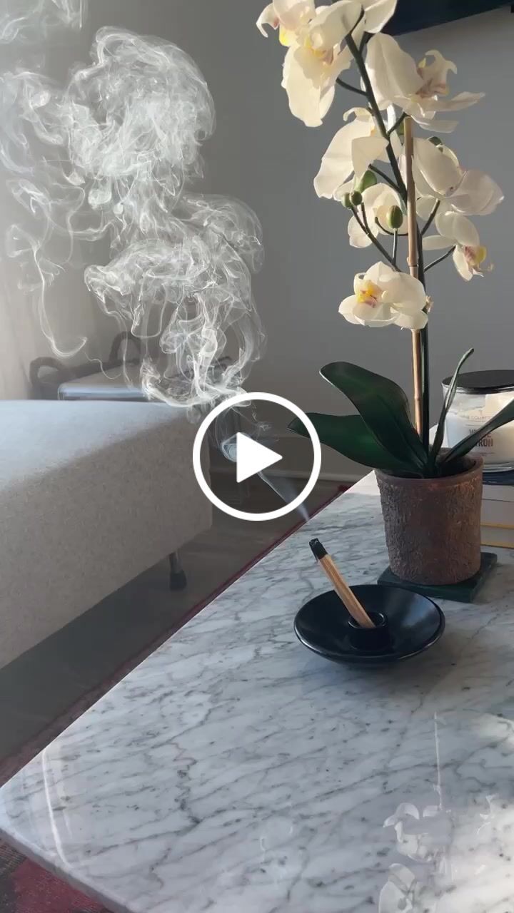 Customer video review of 100 Grams of Premium Palo Santo Smudging Sticks (Approximately 15-20 Sticks)