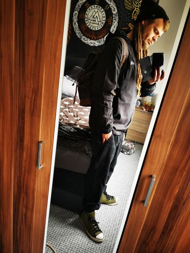 Customer photo review of HOLZBRÜDER® LOGO  - Urban Windbreaker mit Stick