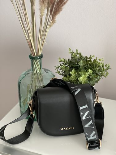 Customer photo review of MINA - BLACK