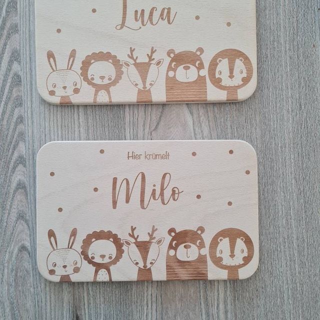 Customer photo review of Personalisiertes Frühstücksbrettchen Große Tierfamilie