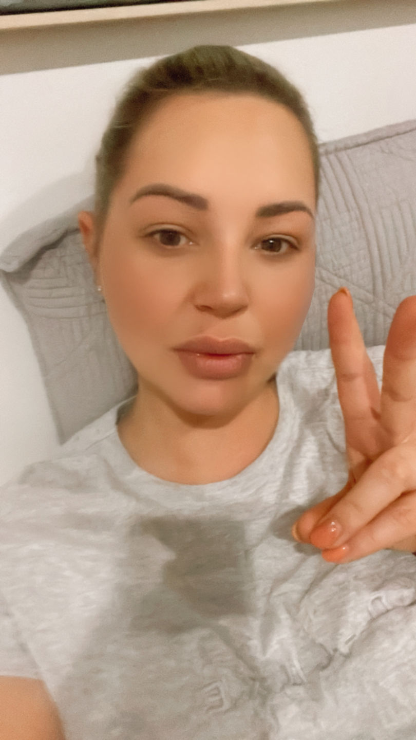 Customer photo review of Mineral Powder Foundation
