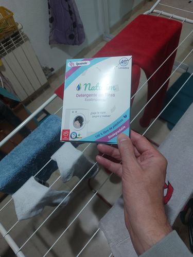 Customer photo review of Eco-Tiras de Detergente 40 lavados Natulim