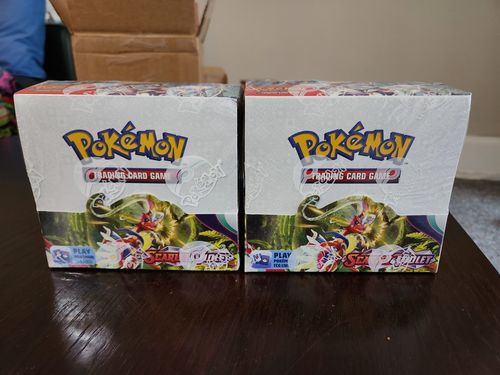 Customer photo review of Pokemon: Scarlet & Violet - Booster Box