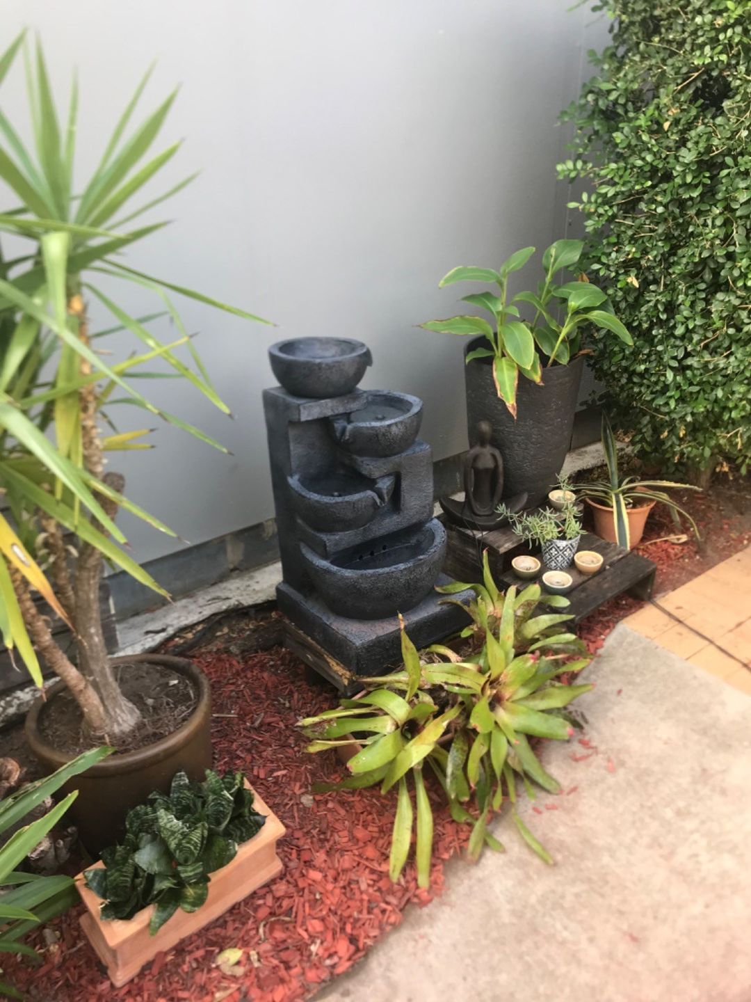 Customer photo review of Solar Powered 4-Tier Bowls Water Fountain - Dark 72cm