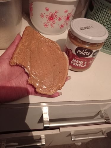 Customer photo review of Mantequilla de Maní y Panela 410g