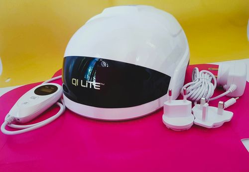 Customer photo review of QI LITE™ Hair Regrowth Red Light Infrared Laser Cap