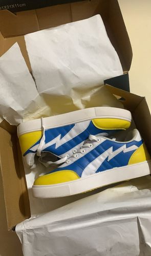 Customer photo review of NARUTO Sky Yellow Men's color block sneaker