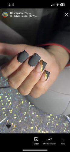 Customer photo review of Velvet Efecto Terciopelo Matte Gel 15 ml Fantasy Nails