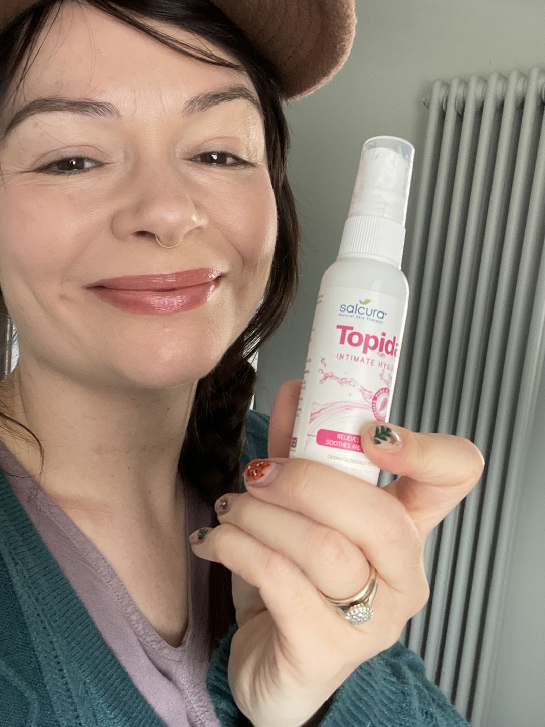 Customer photo review of Topida Intimate Hygiene Spray