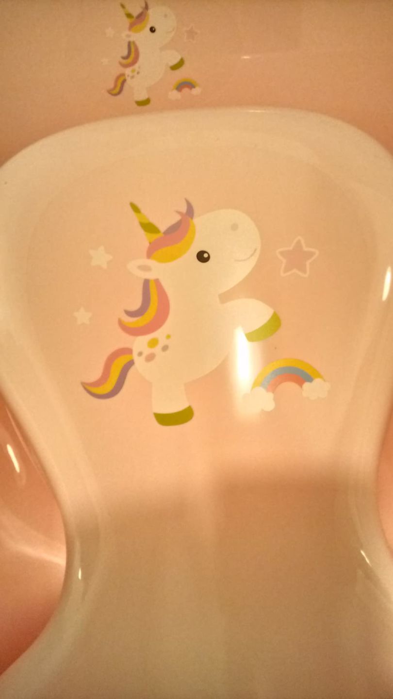 Customer photo review of Babybadewanne mit Gestell -  5 Teiliges Babyset