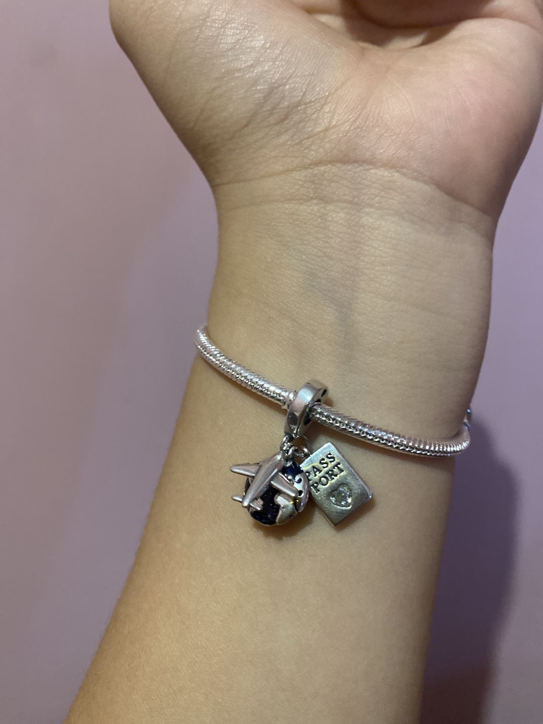 Customer photo review of Charm Aventurero