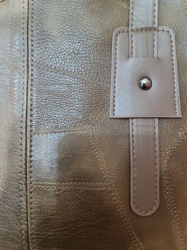 Customer photo review of D125 LEATHER TOTE BAG