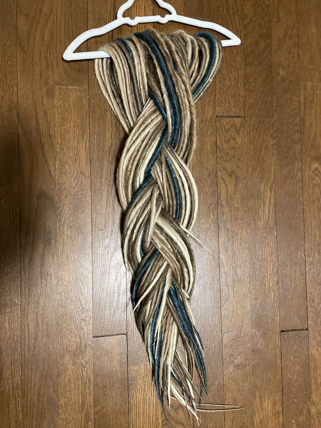 Customer photo review of PEACOCK (PACK OF 5)