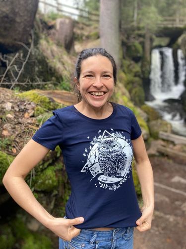 Customer photo review of Eule im Mondlicht - Bio Damen Shirt