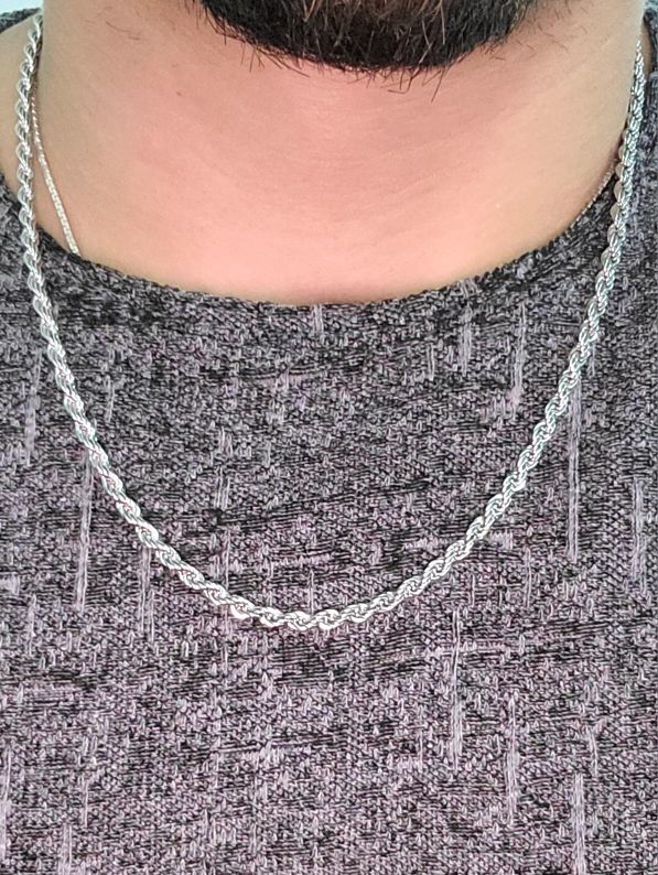 Customer photo review of 18K Gold Rope Chain (3mm - 8mm)