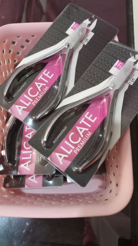 Customer photo review of Alicata Fantasy Nails