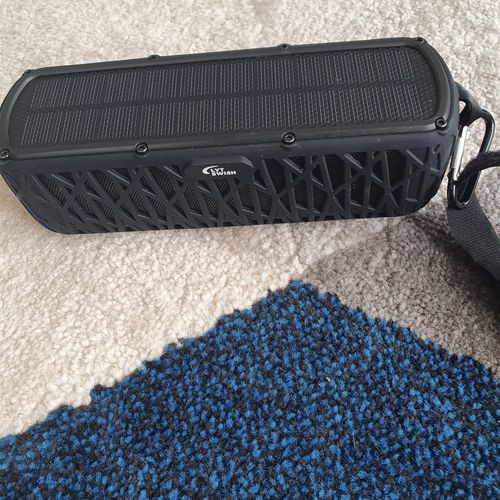 Customer photo review of Solar Bluetooth Speaker / with Power-bank Function