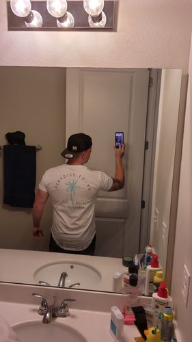 Customer photo review of PARADISE PALM DROP-CUT T-SHIRT - WHITE