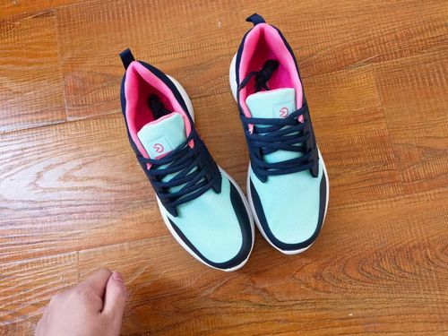 Customer photo review of Classics - Arch Support Women's Orthopedic Shoes