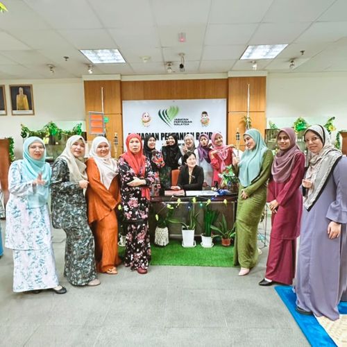 Customer photo review of Kurung Mawara