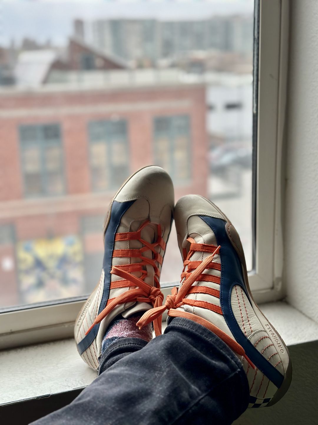 Customer photo review of Men's Racing Sneaker in Racing Oil (Creamy White with Navy and Orange)