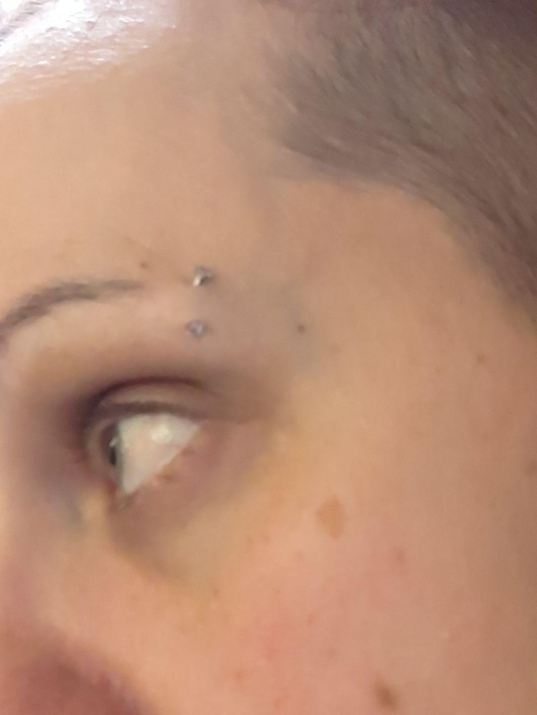 Customer photo review of Crystal Curved Barbell