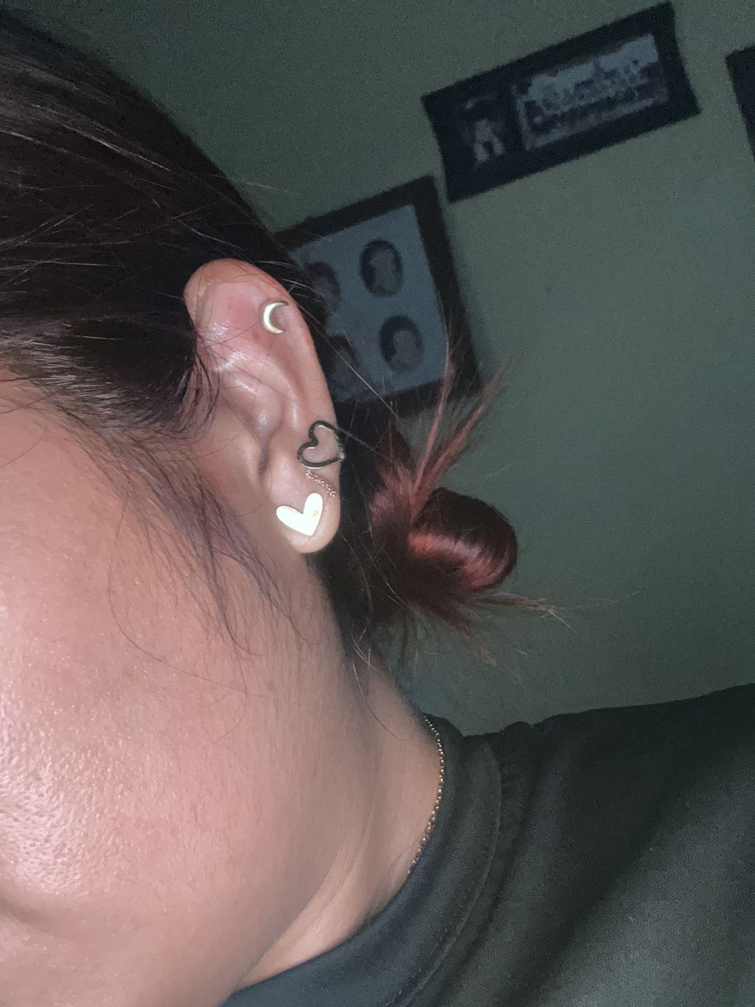 Customer photo review of Aretes Corazón