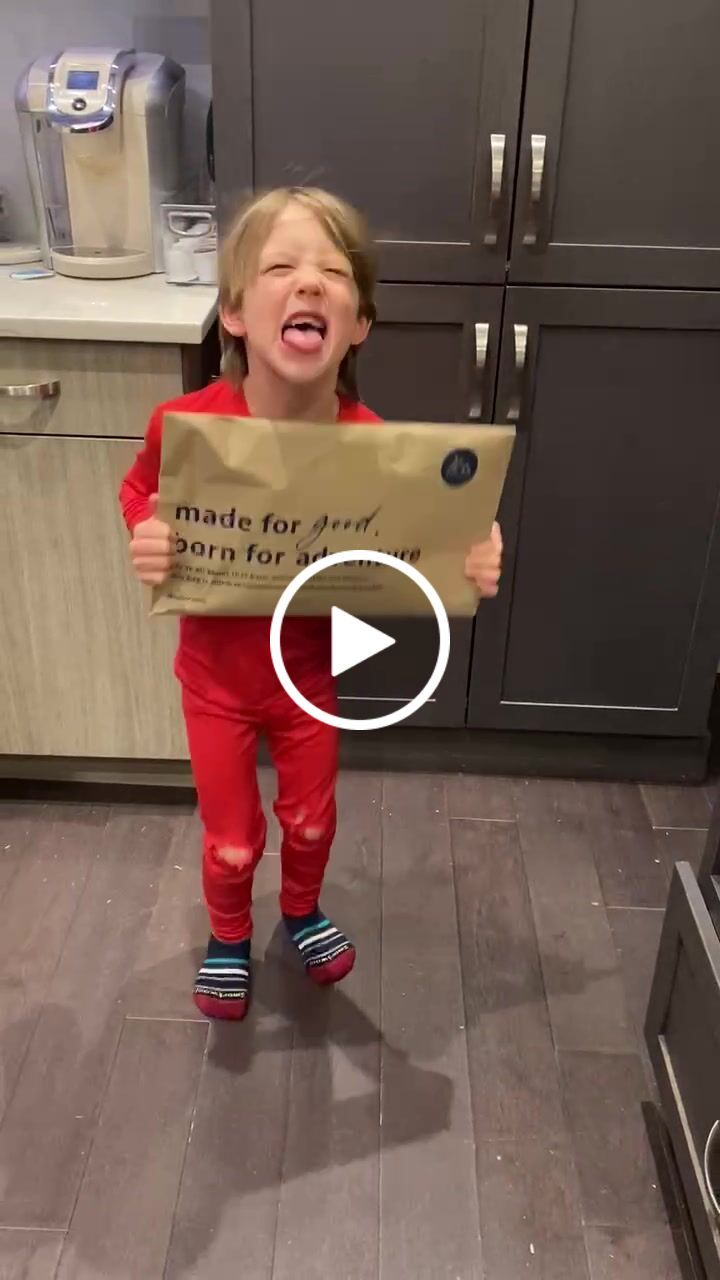 Customer video review of kid iksplorer set