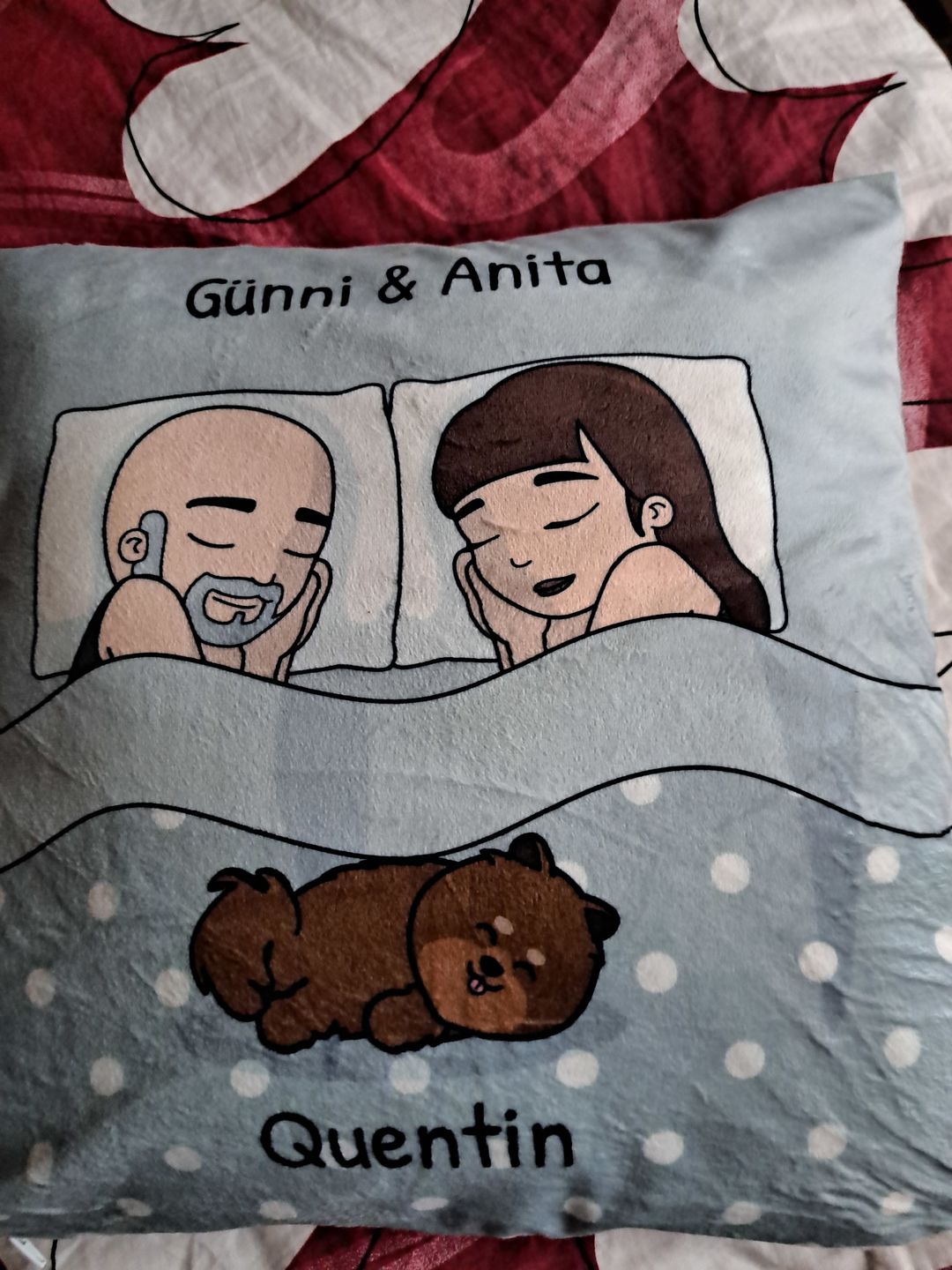 Customer photo review of Kuschelzeit mit Fellnasen - Individuelles Kissen