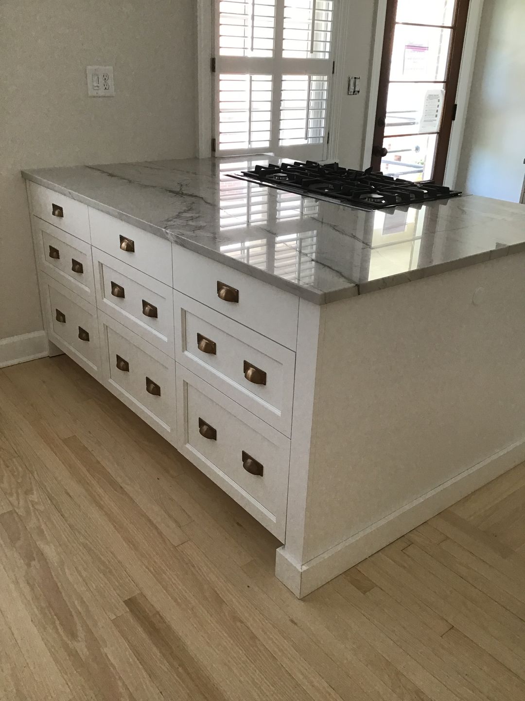 Customer photo review of Classic Satin Aged Brass Cupboard Handles