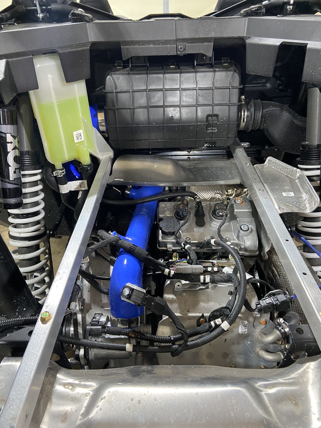 Customer photo review of RPM-SxS Polaris RZR PRO XP & Turbo R Silicone Intake & Charge Tube SET