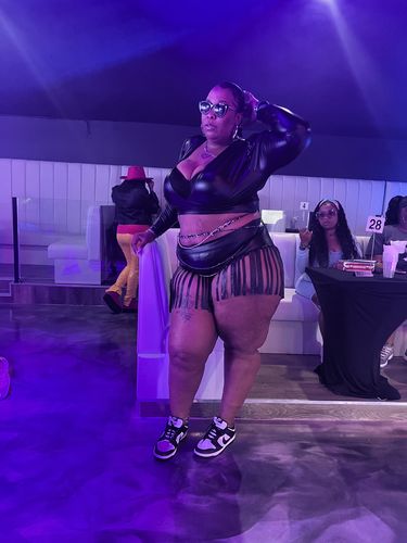 Customer photo review of NO RULES SHORT SET(PREORDER)