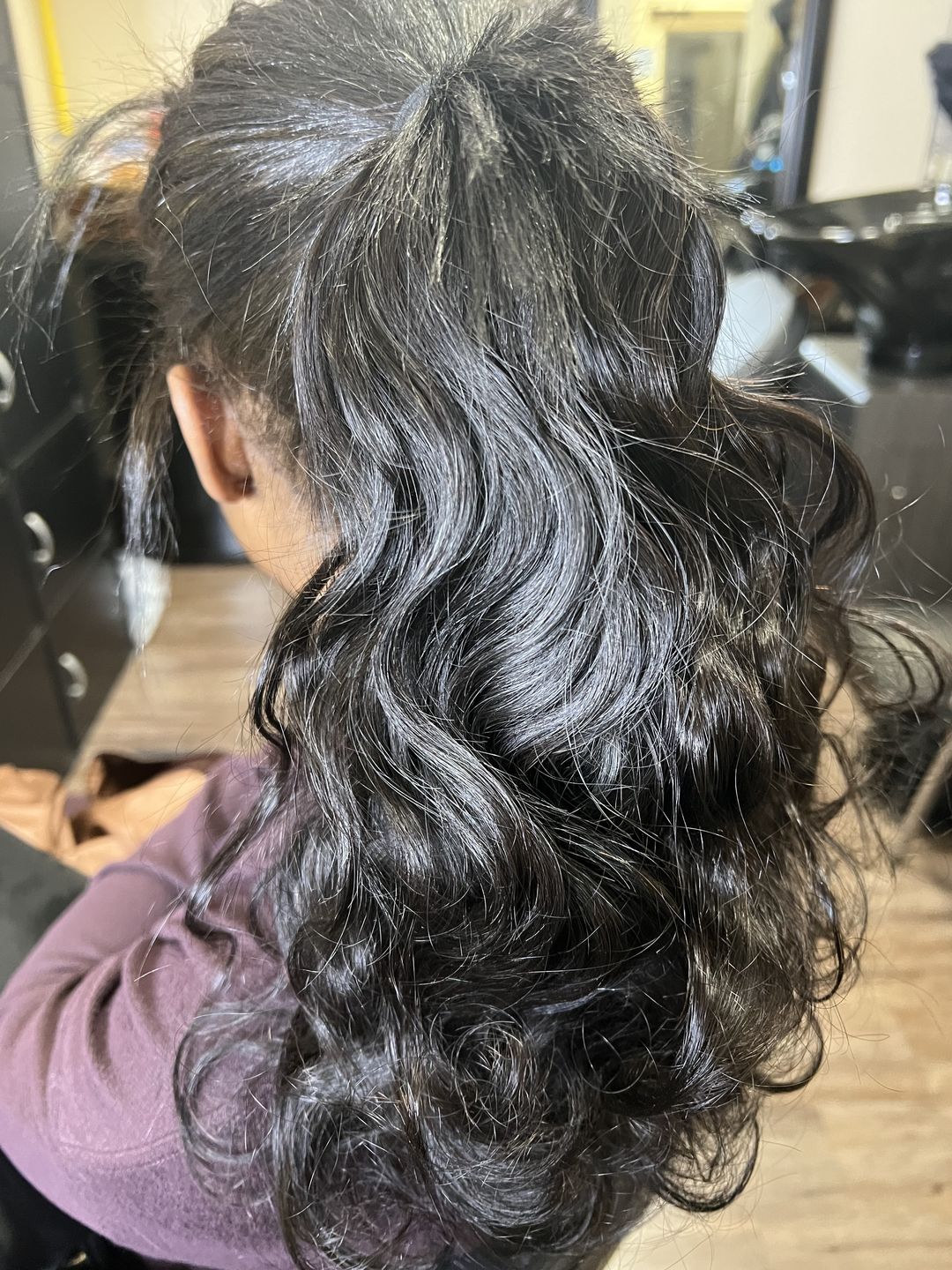 Customer photo review of Natural Color Body Wave Micro Loop Hair Extension
