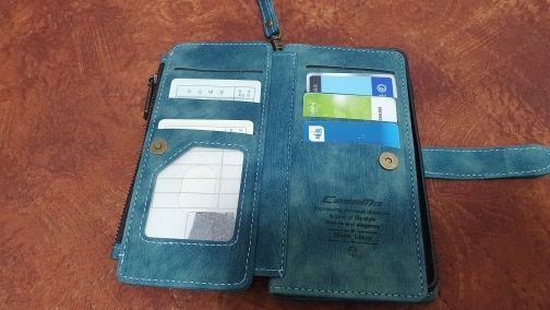 Customer photo review of CaseMe iPhone Detachable Case Leather Zip Wallet Cover Apple