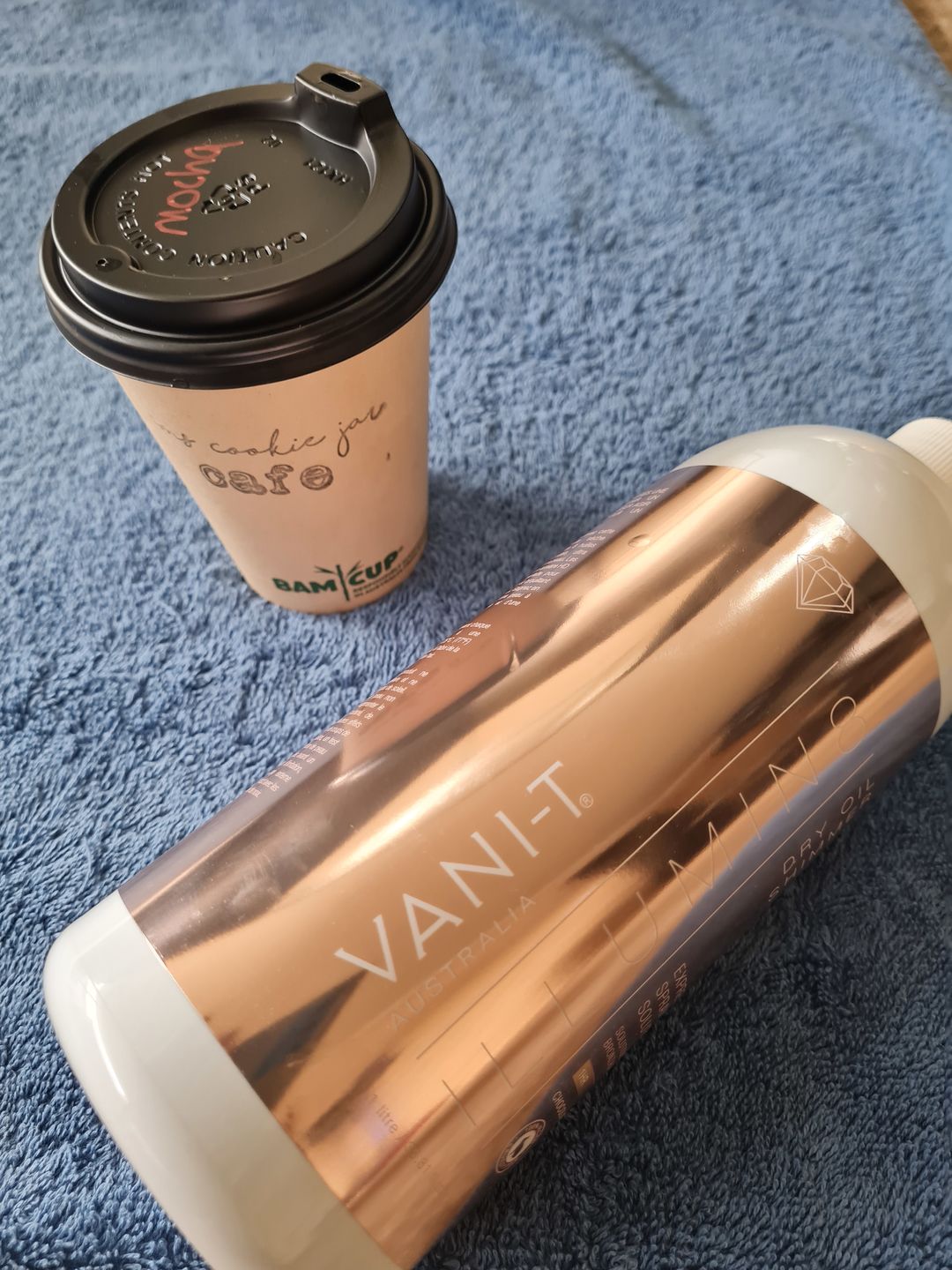 Customer photo review of Illumin8 Dry Oil Express Spray Tan Solution - 1L