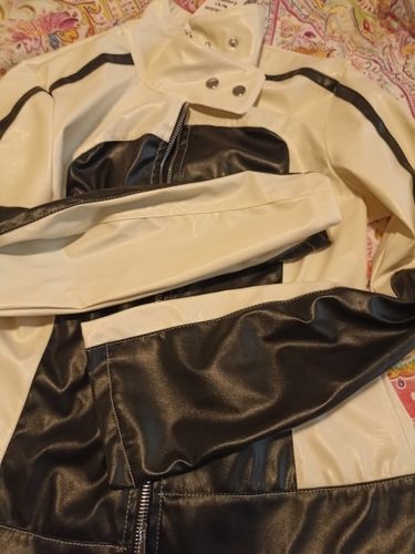 Customer photo review of THE Y2K LEATHER JACKET