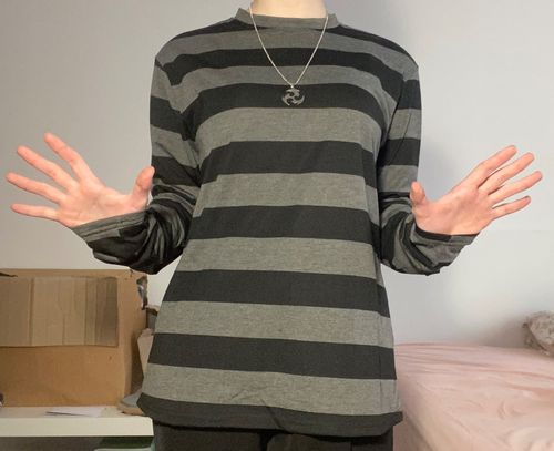 Customer photo review of THE STRIPER LONG SLEEVE
