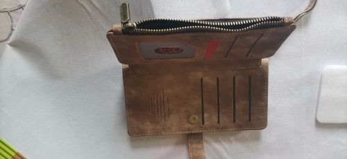 Customer photo review of CaseMe iPhone Detachable Case Leather Zip Wallet Cover Apple