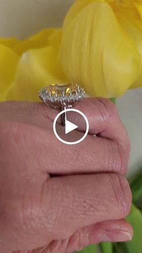 Customer video review of Halo Yellow Cushion CZ Ring in Sterling Silver