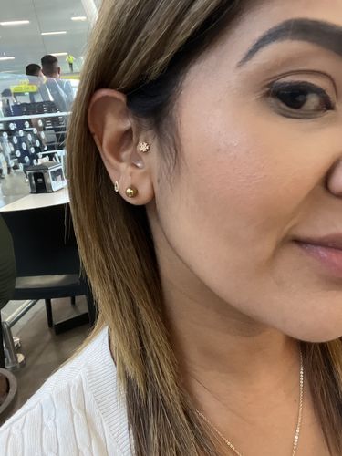 Customer photo review of PIERCING INNA WHITE BAÑO DE ORO