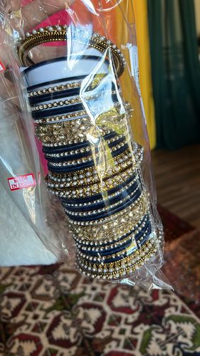 Customer photo review of Daksh Bangles