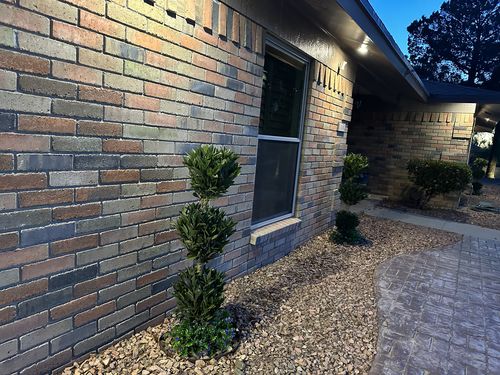 Customer photo review of 8 Bundles Artificial Flowers Outdoor UV Resistant Indoor Faux Flowers in Bulk