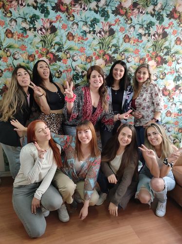 Customer photo review of Papel Mural FLORAL AND BIRDS XII