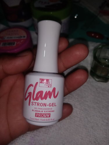 Customer photo review of Glam Stron Gel Fantasy Nails
